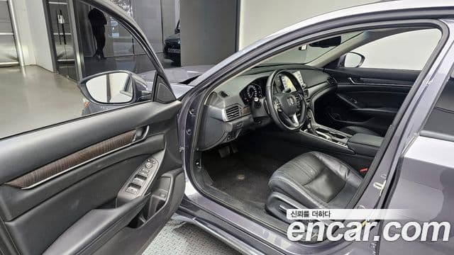 Honda Accord 10세대 1.5 турбо, 2018 10