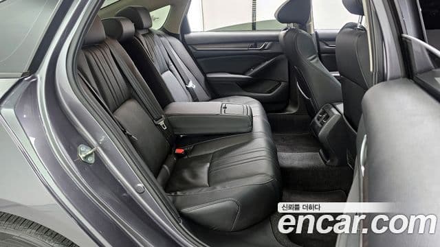 Honda Accord 10세대 1.5 турбо, 2018 12