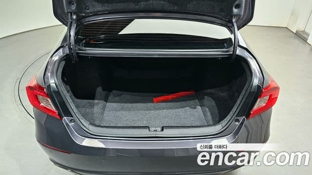 Honda Accord 10세대 1.5 турбо, 2018 20