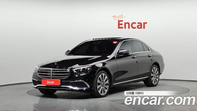 Mercedes-Benz E-класс W213 Exclusive, 2023 1
