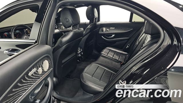 Mercedes-Benz E-класс W213 Exclusive, 2023 12