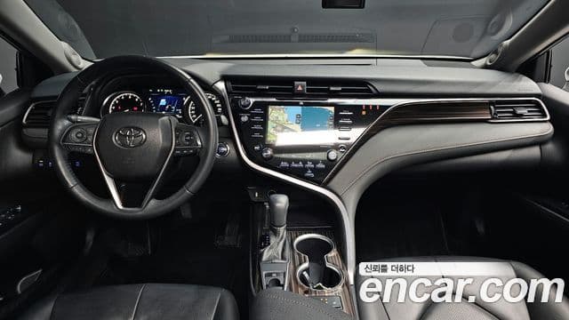 Toyota 캠리 (XV70), 2019 7