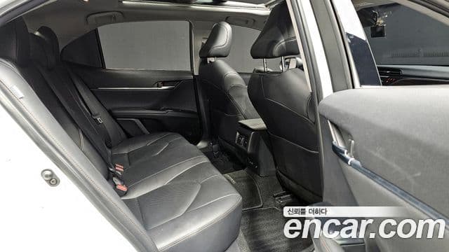 Toyota 캠리 (XV70), 2019 11