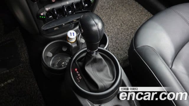 Mini Cooper D Countryman 1세대, 2016 9