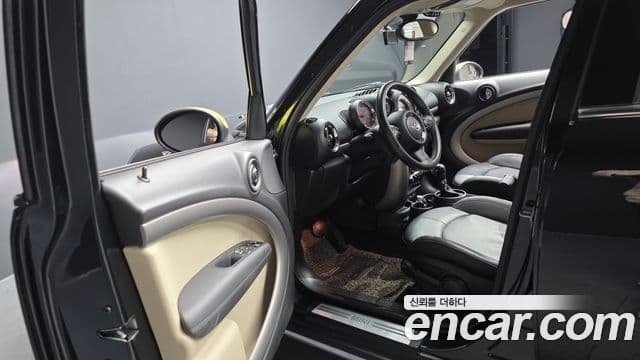 Mini Cooper D Countryman 1세대, 2016 10