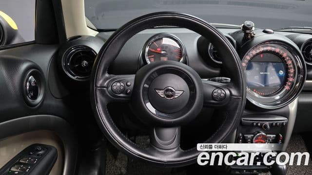 Mini Cooper D Countryman 1세대, 2016 13