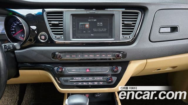 Kia The / новый New Carnival Prestige High Roof, 2020 14