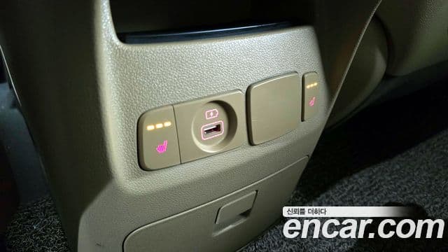 Kia The / новый New Carnival Prestige High Roof, 2020 17