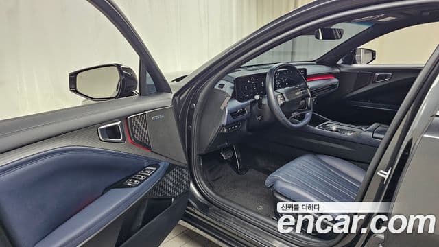 Kia The / новый New K8 Signature чёрный, 2025 10