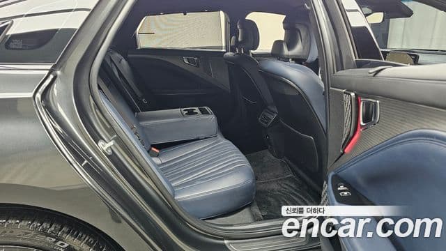 Kia The / новый New K8 Signature чёрный, 2025 12