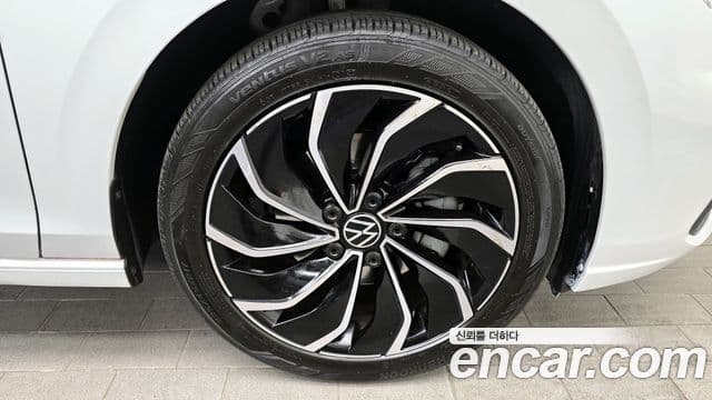 Volkswagen Гольф 8세대 Prestige, 2022 все фото