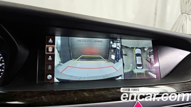 Genesis G90 Premium Luxury, 2019 15