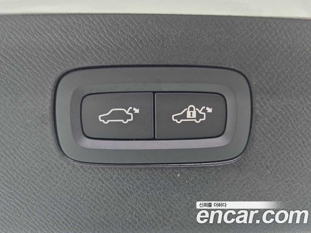 Volvo XC90 2세대 B6 Ultra Bright, 2025 18