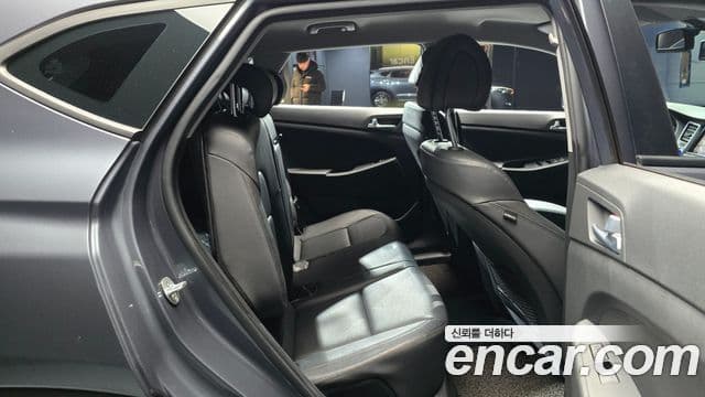 Hyundai All New Tucson Modern, 2017 13