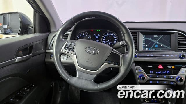 Hyundai Avante AD Special, 2016 13