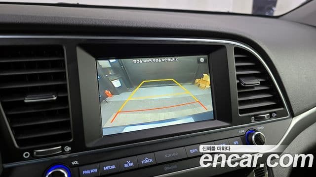 Hyundai Avante AD Special, 2016 15