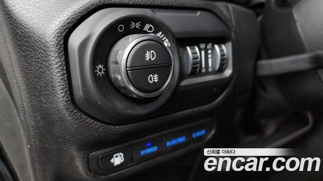 Jeep Wrangler (JL) 2.0 Overland Power top 4도어 4xe, 2022 14