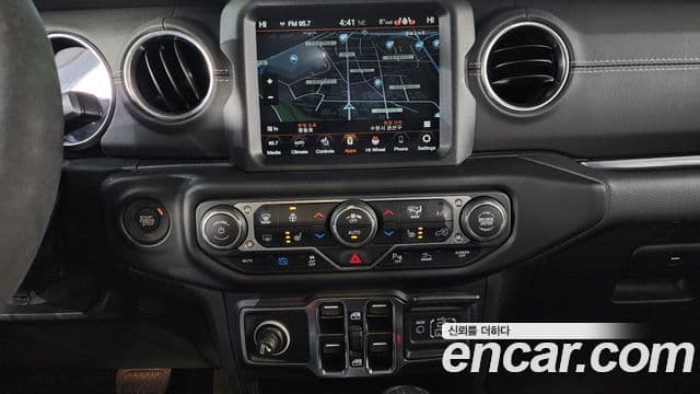 Jeep Wrangler (JL) 2.0 Overland Power top 4도어 4xe, 2022 16