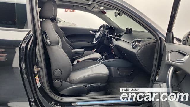 Audi A1 30 TDI Sport, 2015 11