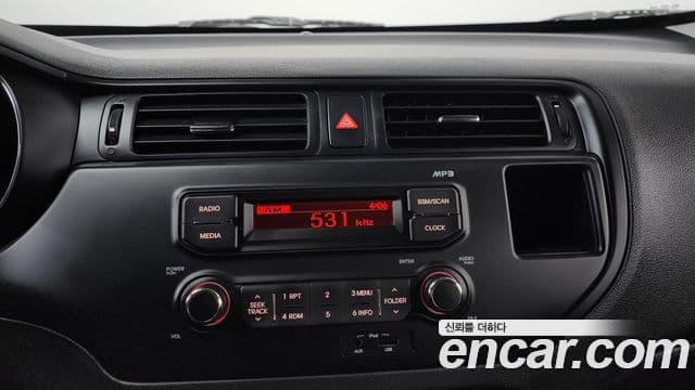 Kia All New Pride Smart Special, 2013 17