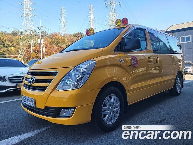 Hyundai Grand Starex Modern, 2017 1