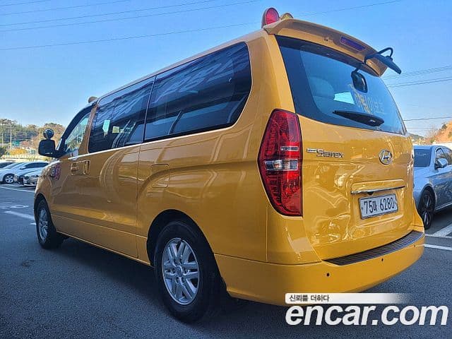 Hyundai Grand Starex Modern, 2017 3