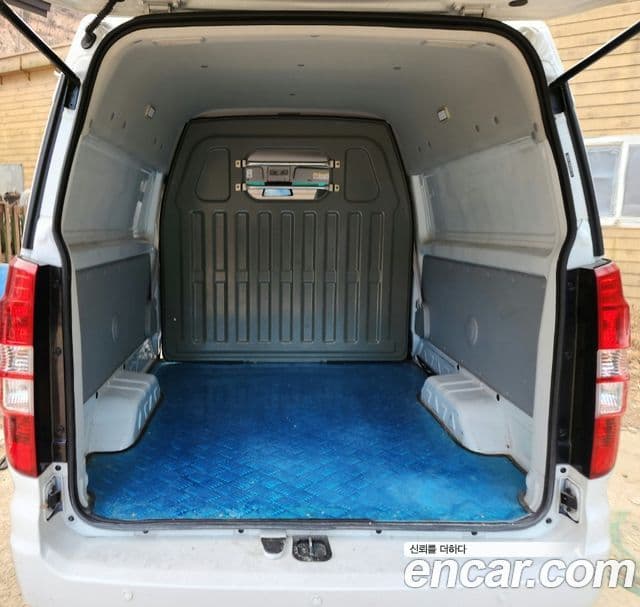 신위안 이티밴 4인승, 2024 все фото