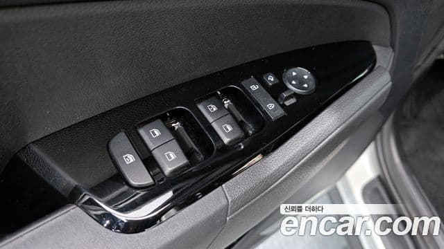 Kia Sportage 5세대 гибрид Prestige 2WD, 2023 11