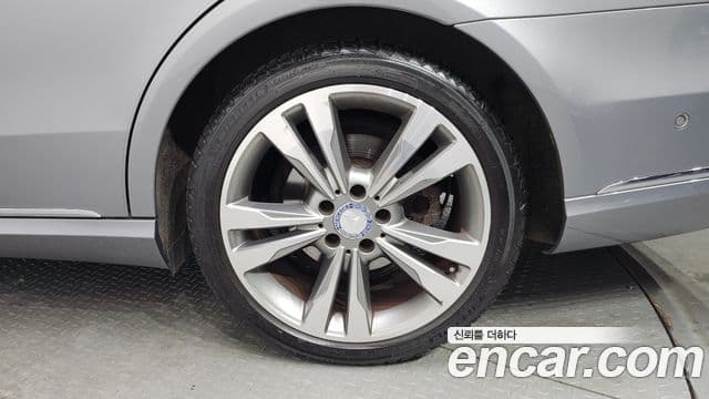 Mercedes-Benz E-класс W212 Avantgarde, 2014 все фото