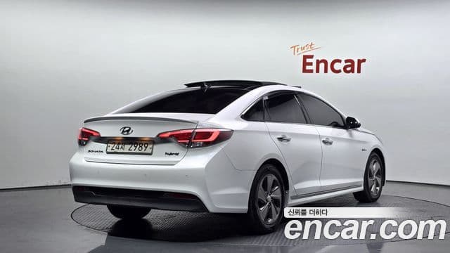 Hyundai LF Sonata гибрид Modern, 2015 2