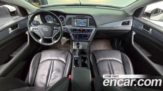 Hyundai LF Sonata гибрид Modern, 2015 7