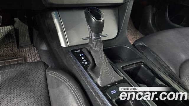 Hyundai LF Sonata гибрид Modern, 2015 9