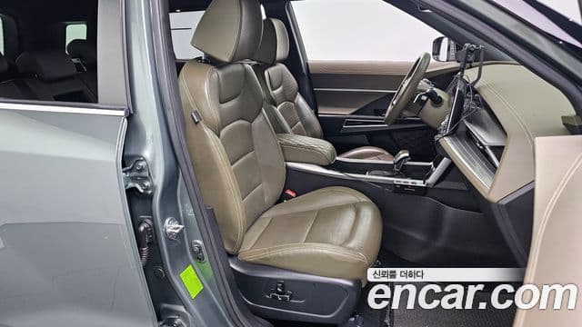 KG모빌리티(SsangYong) Torres T7, 2023 10