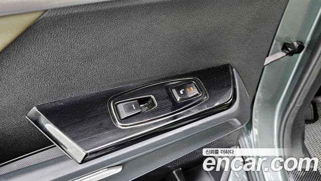 KG모빌리티(SsangYong) Torres T7, 2023 19