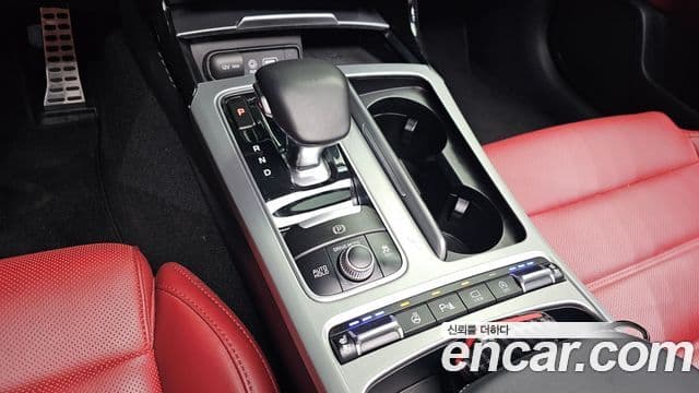 Kia 스팅어 GT, 2018 9