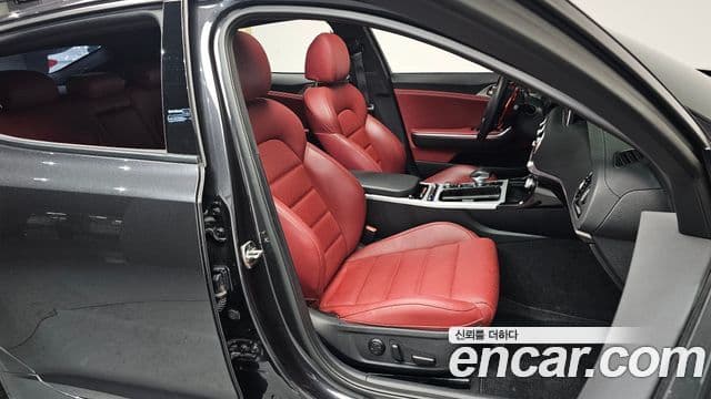 Kia 스팅어 GT, 2018 10