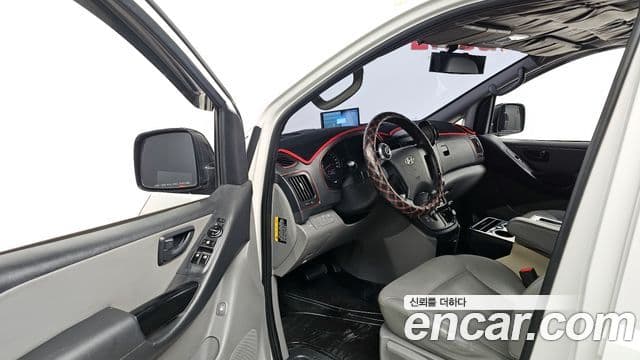 Hyundai Grand Starex Smart, 2017 10