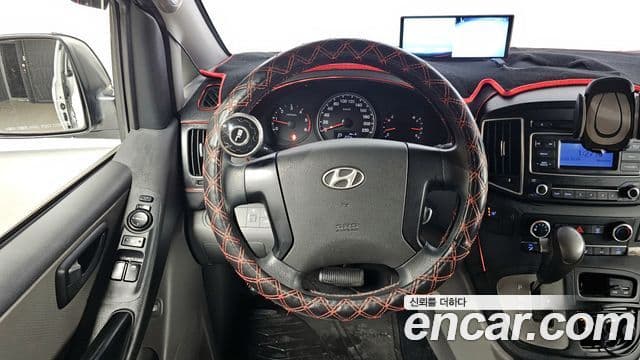 Hyundai Grand Starex Smart, 2017 13