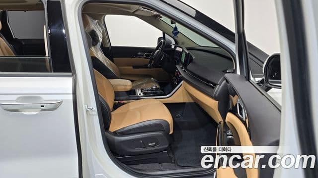 Kia Carnival 4세대 Signature, 2022 11