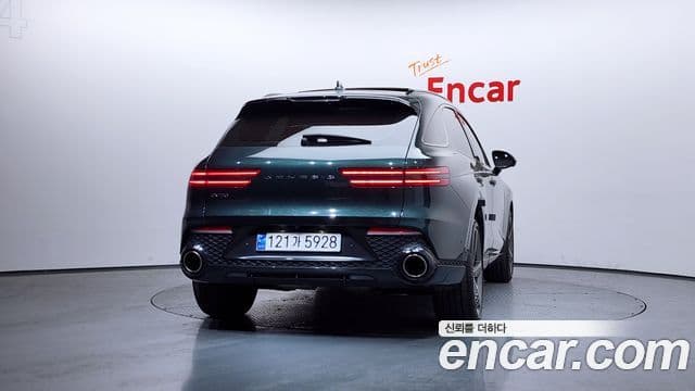 Genesis GV70, 2022 4