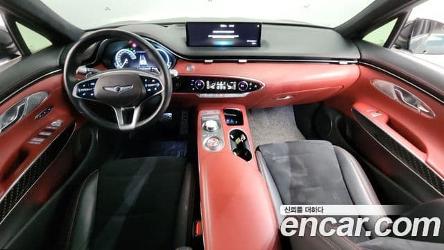 Genesis GV70, 2022 7