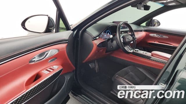 Genesis GV70, 2022 10