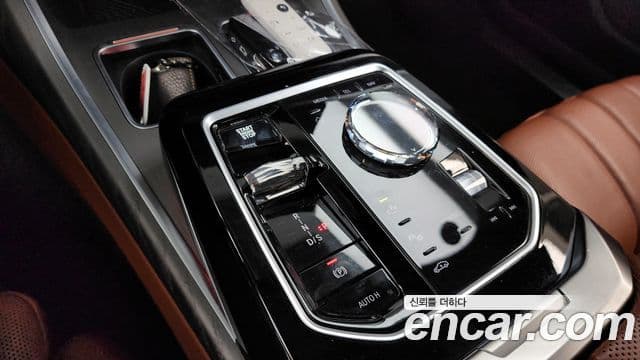 BMW 7시리즈 (G70) 740i sDrive Design Pure Excellence, 2023 9