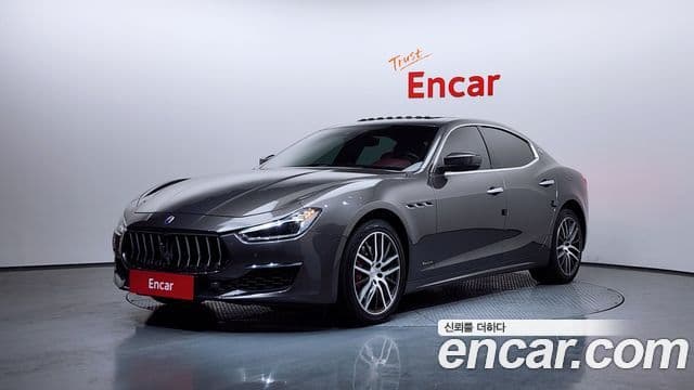 Maserati 기블리 3세대