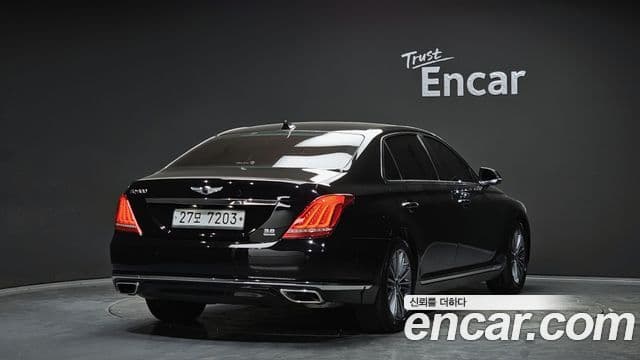 Genesis EQ900 Luxury, 2017 2