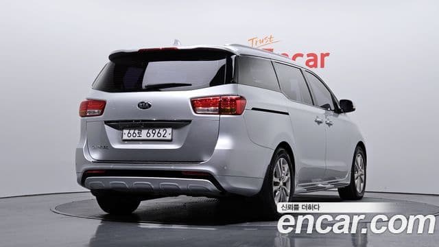Kia All New Carnival Prestige, 2016 2