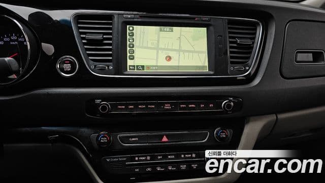 Kia All New Carnival Prestige, 2016 14