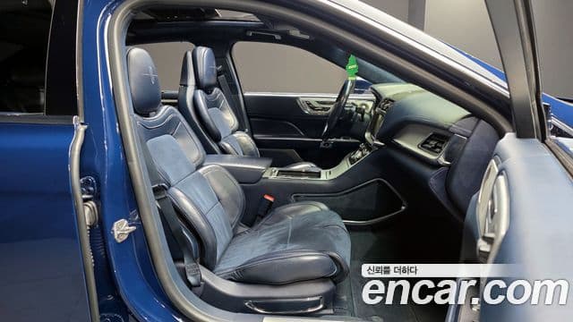 Lincoln Continental 10세대 3.0 Black Label AWD, 2019 11