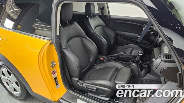 Mini Cooper 3세대, 2017 11