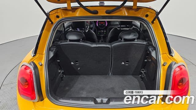 Mini Cooper 3세대, 2017 20